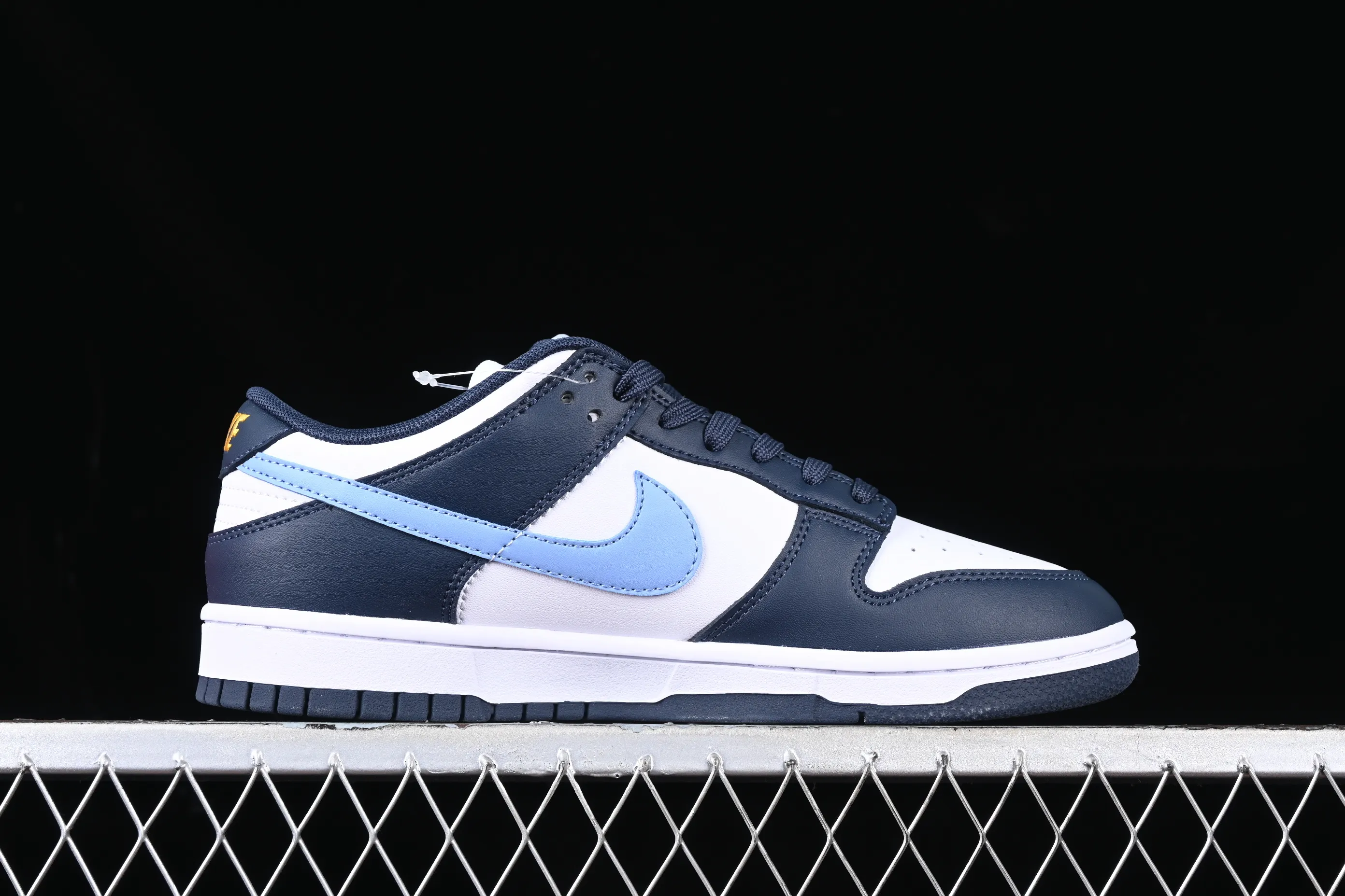 All categories Nk SB Dunk series Nk SB Dunk Low low-top sneakers Nk Dunk Low "Navy\University Blue" Obsidian SB low-top sports and leisure sneakers FN7800-400